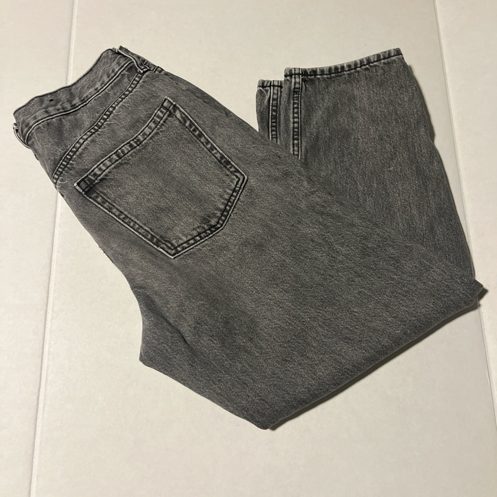 GAP High Rise Barrel Jeans in Charcoal